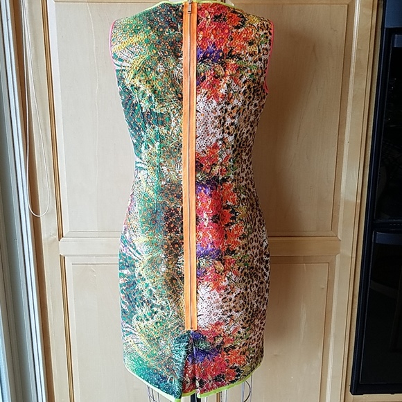 Elie Tahari neon printed cotton eyelet dress - Picture 4 of 8